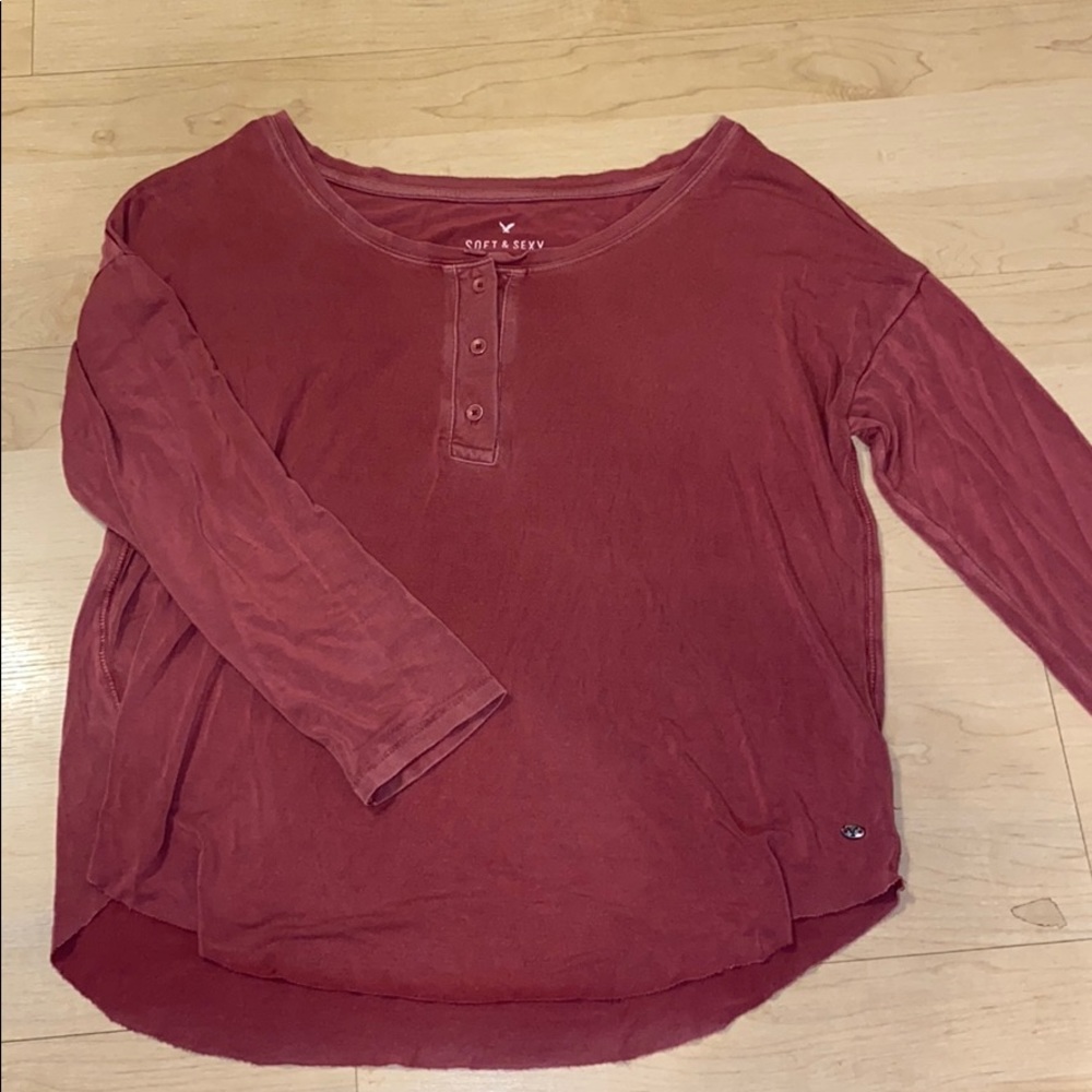 Soft and Sexy American Eagle Tee